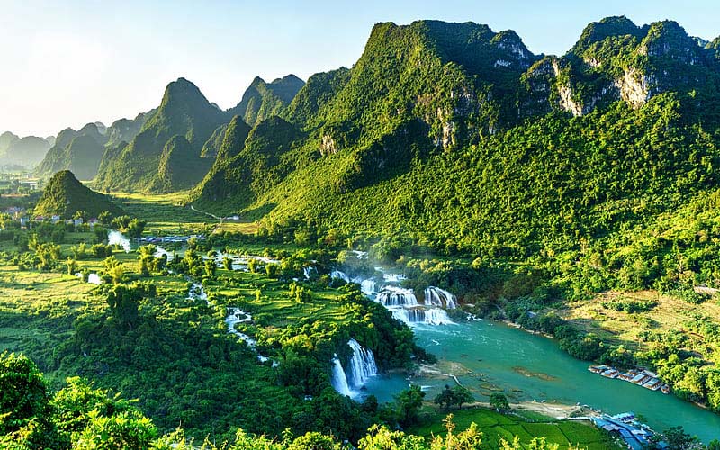 Things To Do In Cao Bang - ban gioc waterfall